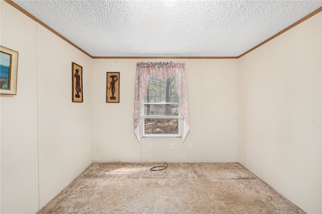 6342 Flat River Road Coventry, RI 02827 - Photo 26 of 45