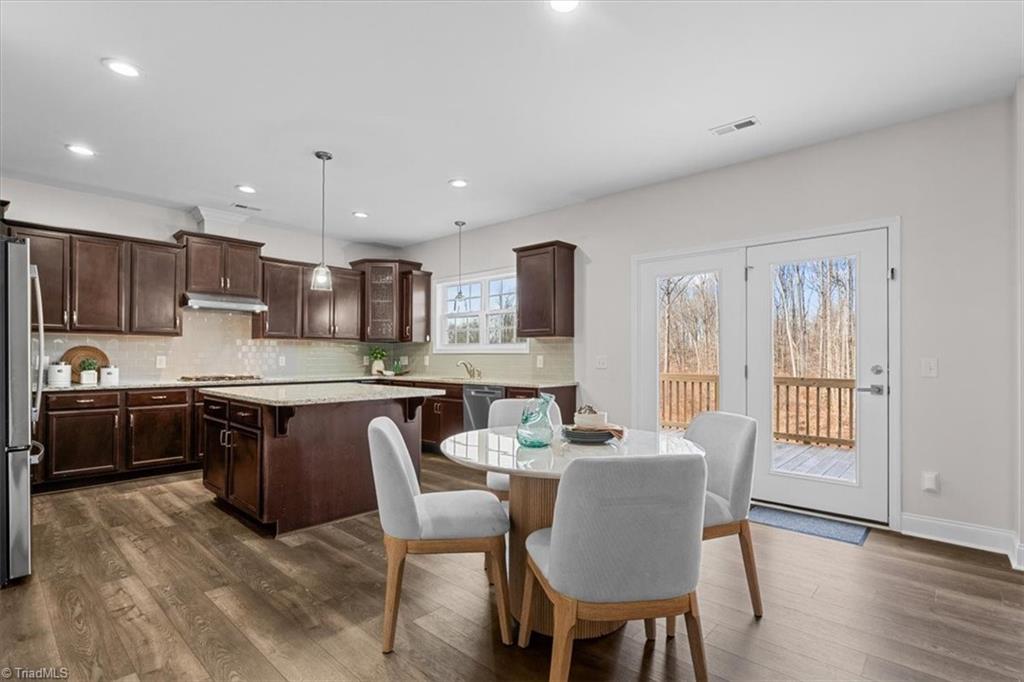 2908 Fernley Court High Point, NC 27262 - Photo 11 of 42 Breakfast nook