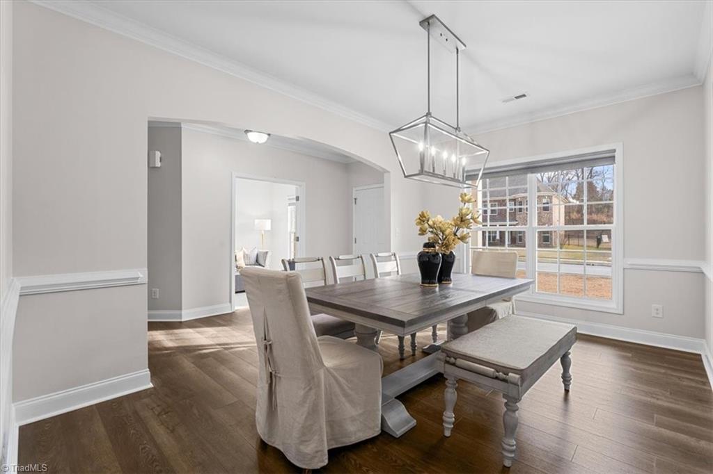 2908 Fernley Court High Point, NC 27262 - Photo 14 of 42 Dining Room