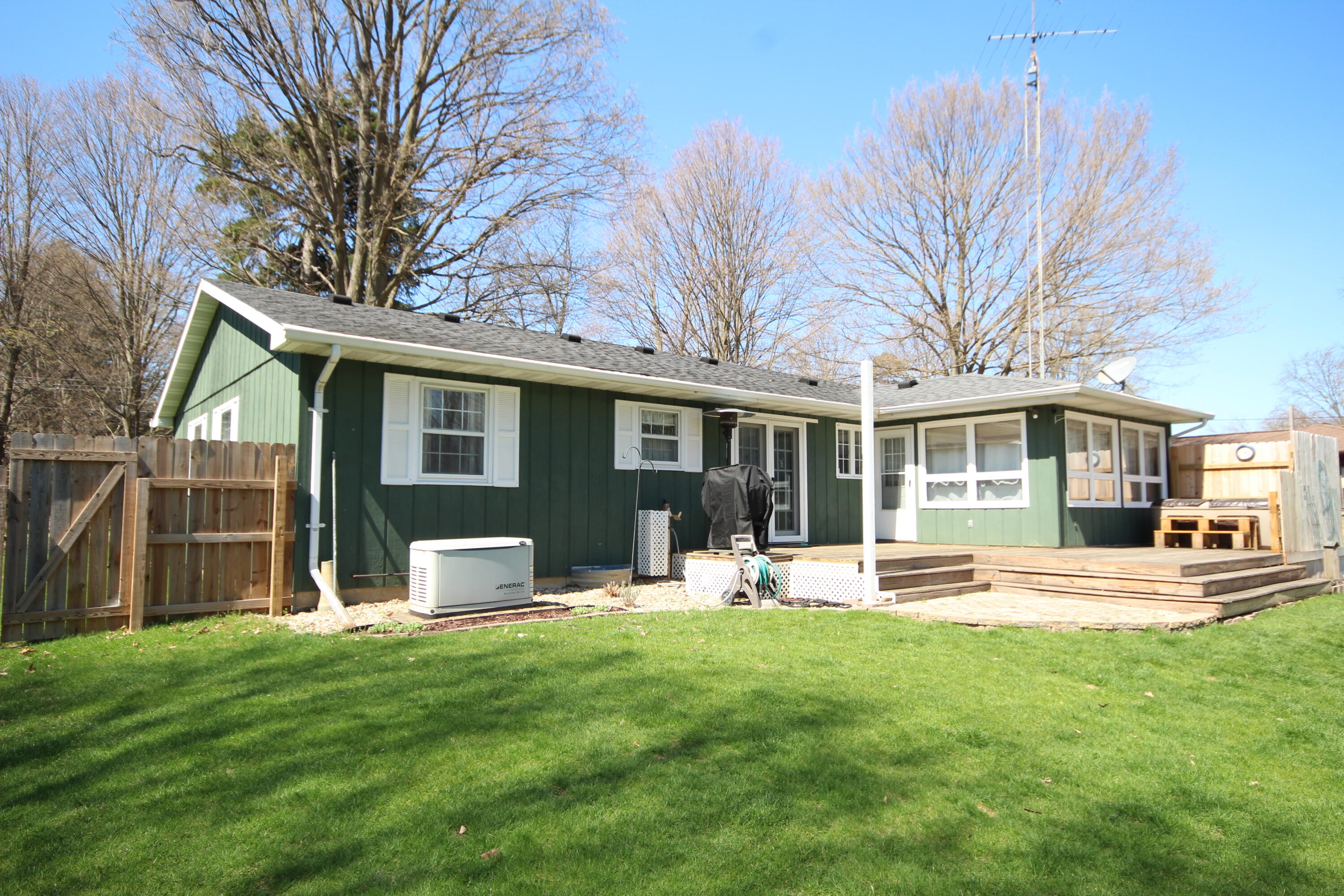 12345 South Sprinkle Road Vicksburg, MI 49097 - Photo 2 of 32 2