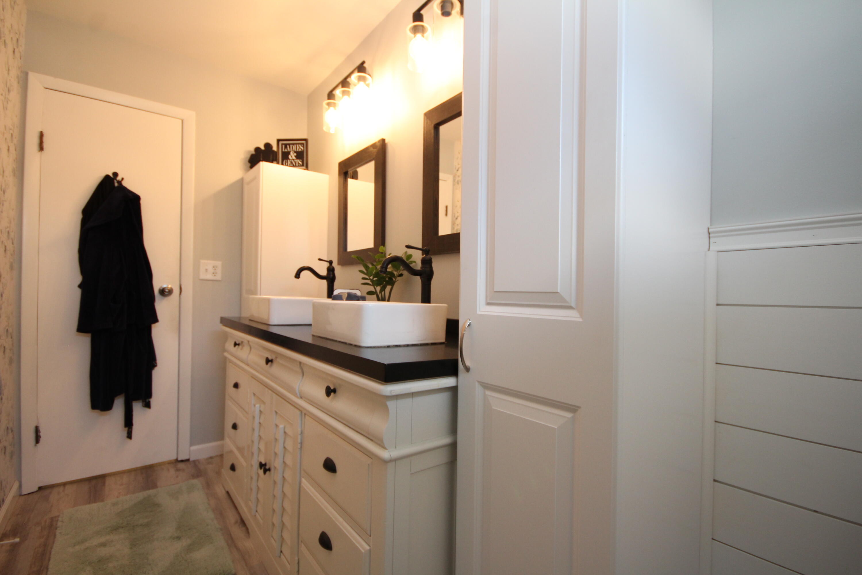 12345 South Sprinkle Road Vicksburg, MI 49097 - Photo 22 of 32 22