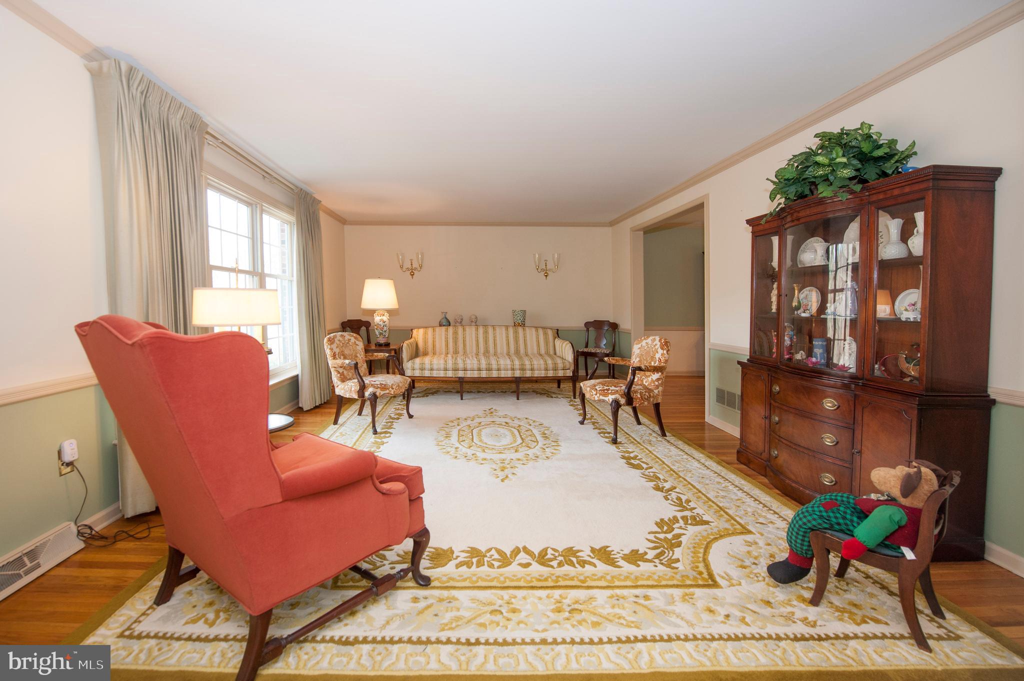 305 Arden Road Conshohocken, PA 19428 - Photo 4 of 25 Gallery Image 4