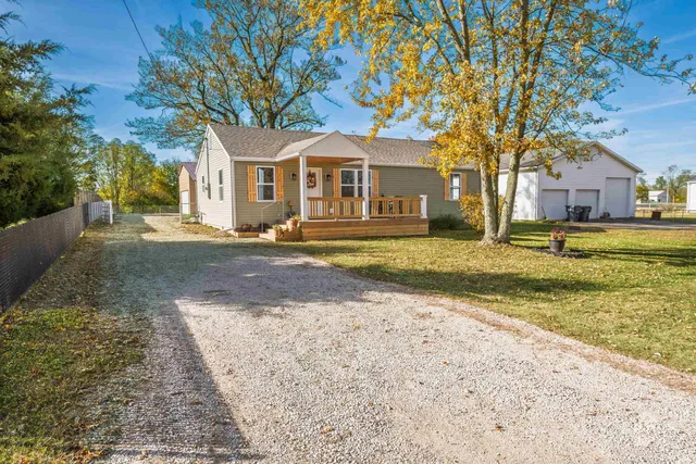 $171,500 | 1601 North Hill Street, Muncie, IN 47303