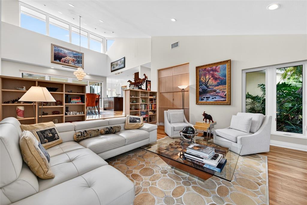 1571 Harbor Cay Lane Longboat Key, FL 34228 - Photo 33 of 93