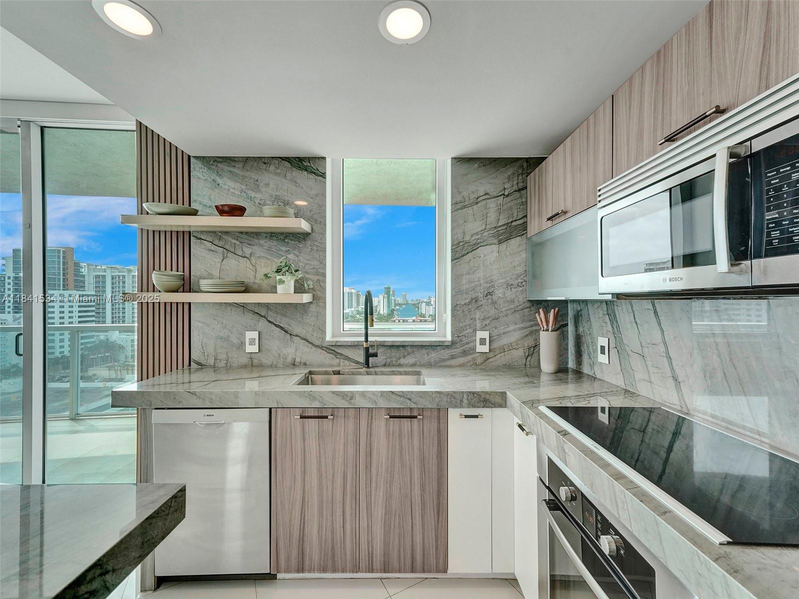 6700 Indian Creek Drive, Unit 1502 Miami Beach, FL 33141 - Photo 13 of 50