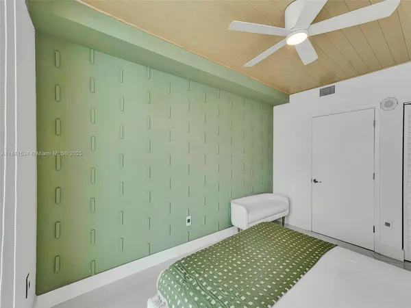 $7,750 | 6700 Indian Creek Drive, Unit 1502, Miami Beach, FL 33141
