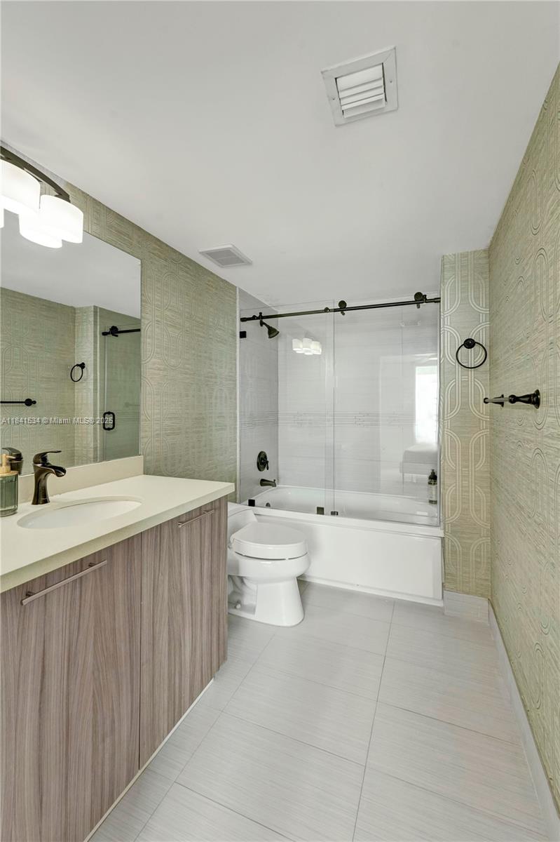 6700 Indian Creek Drive, Unit 1502 Miami Beach, FL 33141 - Photo 25 of 50