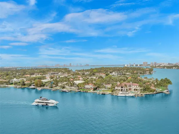 $7,750 | 6700 Indian Creek Drive, Unit 1502, Miami Beach, FL 33141