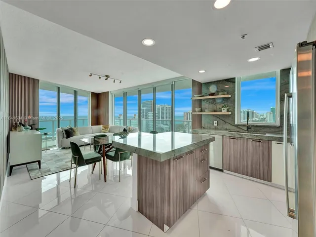 $8,000 | 6700 Indian Creek Drive, Unit 1502, Miami Beach, FL 33141