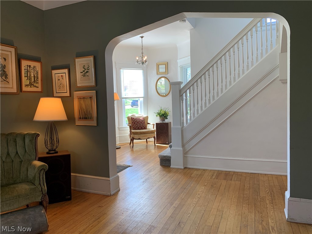 1020 Yellowstone Road Cleveland Heights, OH 44121 - Photo 9 of 29