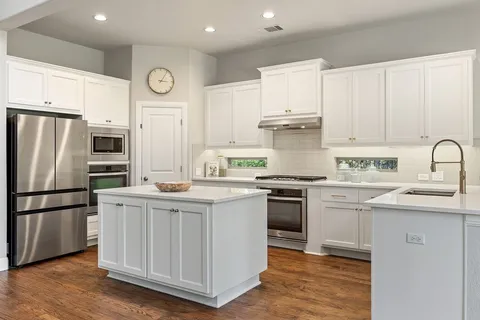 $924,000 | 17612 Wildrye Drive, Austin, TX 78738