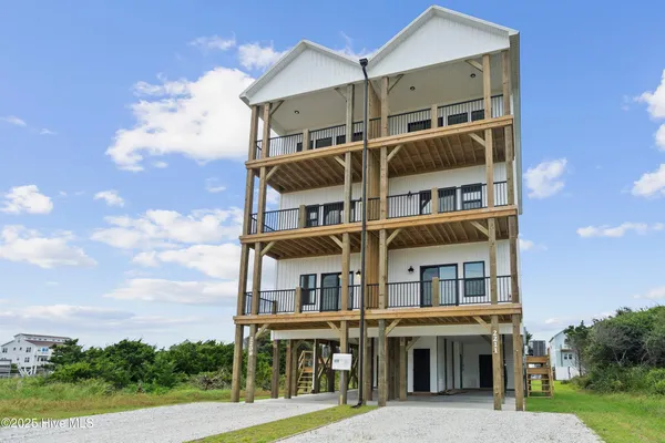 $675,000 | 2209 New River Inlet Road, Unit 18A, North Topsail Beach, NC 28460