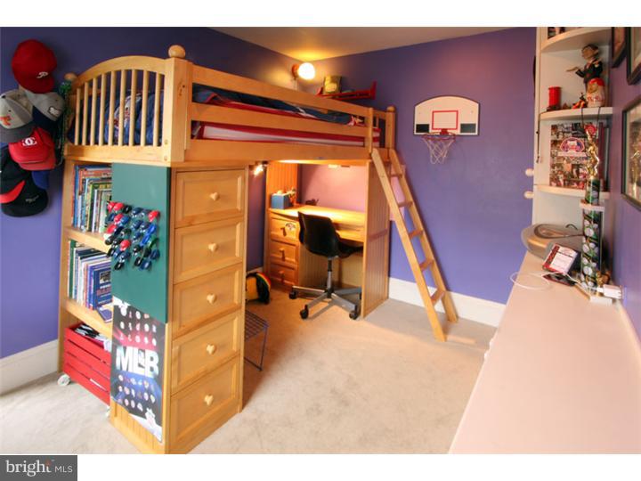 1704 Addison Street Philadelphia, PA 19146 - Photo 14 of 16 Bedroom 3