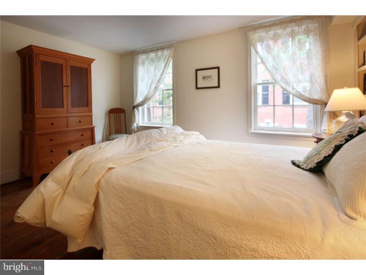 1704 Addison Street Philadelphia, PA 19146 - Photo 10 of 16 Bedroom - Main