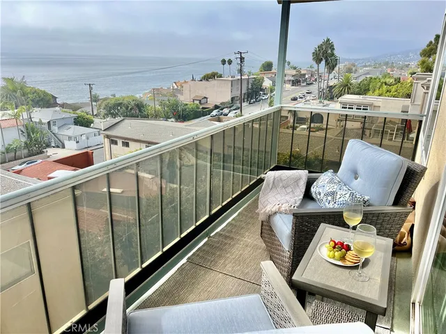 $4,500 | 240 Moss Street, Unit 15, Laguna Beach, CA 92651