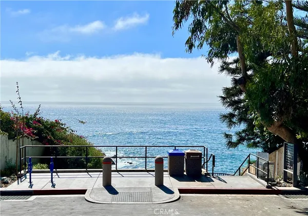 $5,500 | 240 Moss Street, Unit 15, Laguna Beach, CA 92651
