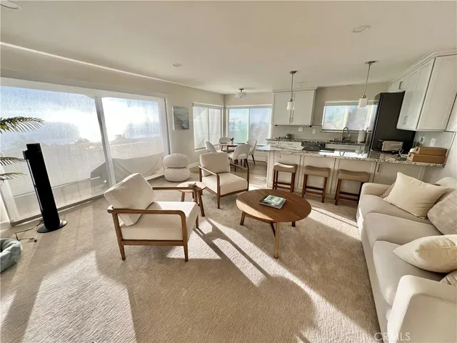 $4,500 | 240 Moss Street, Unit 15, Laguna Beach, CA 92651