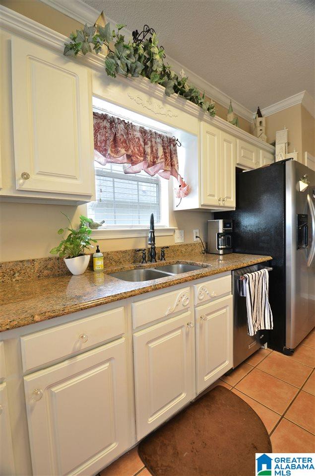104 Hannah Circle Calera, AL 35040 - Photo 13 of 29