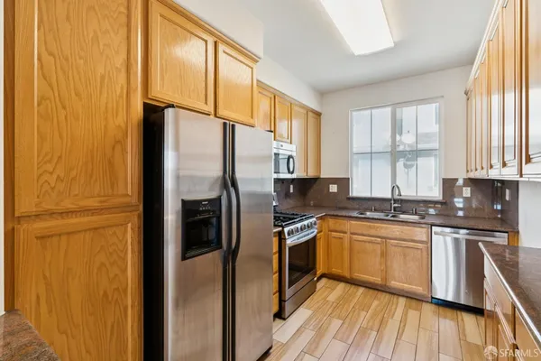 $519,000 | 338 Village Lane, Richmond, CA 94801