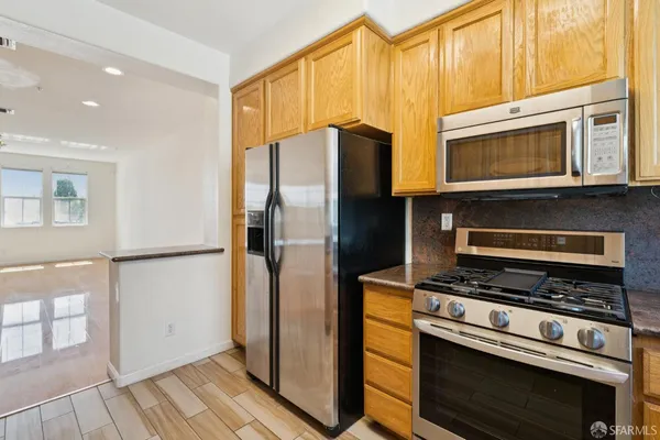 $519,000 | 338 Village Lane, Richmond, CA 94801