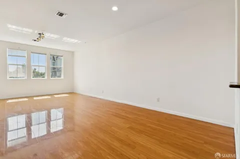 $519,000 | 338 Village Lane, Richmond, CA 94801