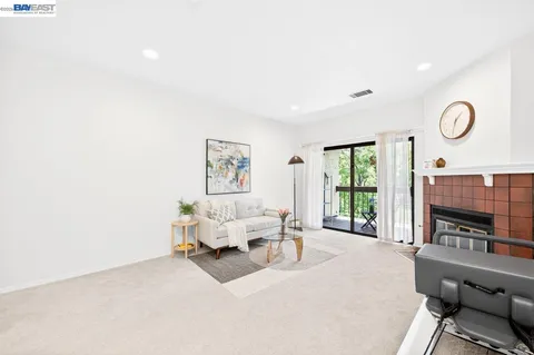 $560,000 | 39931 Cedar Boulevard, Unit 309, Newark, CA 94560