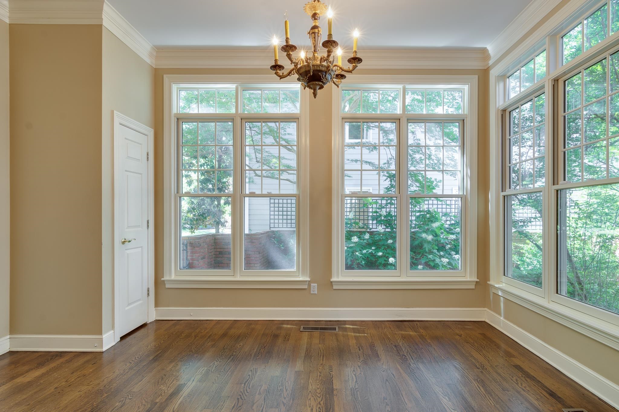 871 Harbor Bend Road Memphis, TN 38103 - Photo 5 of 36