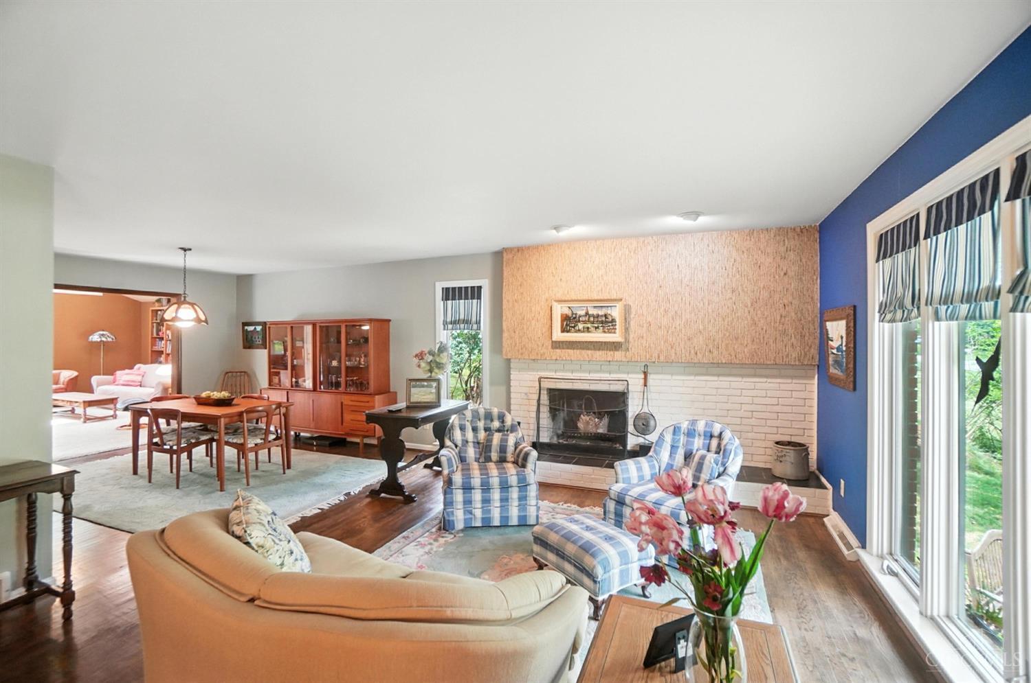 1092 Fox Run Road Milford, OH 45150 - Photo 7 of 51 Gallery Image 7