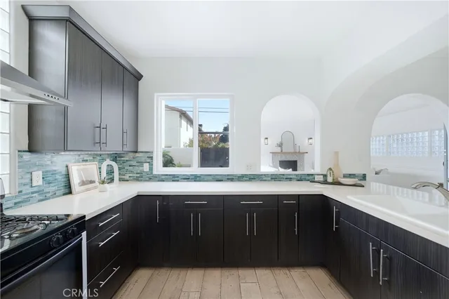 $1,835,000 | 108 Roycroft Avenue, Long Beach, CA 90803