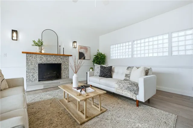 $1,835,000 | 108 Roycroft Avenue, Long Beach, CA 90803