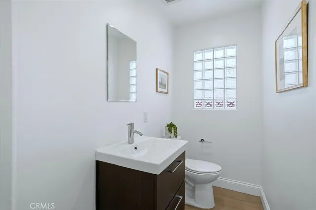 $1,835,000 | 108 Roycroft Avenue, Long Beach, CA 90803