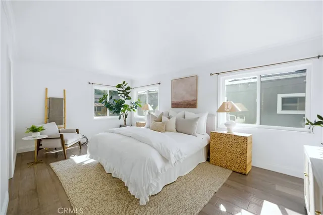 $1,835,000 | 108 Roycroft Avenue, Long Beach, CA 90803