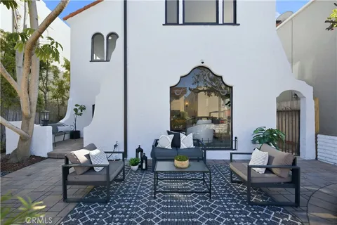 $1,835,000 | 108 Roycroft Avenue, Long Beach, CA 90803