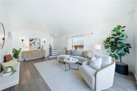 $1,835,000 | 108 Roycroft Avenue, Long Beach, CA 90803