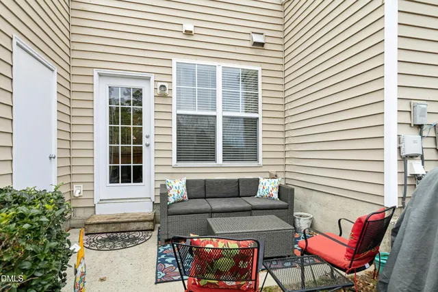 $259,900 | 2958 Casona Way, Raleigh, NC 27616