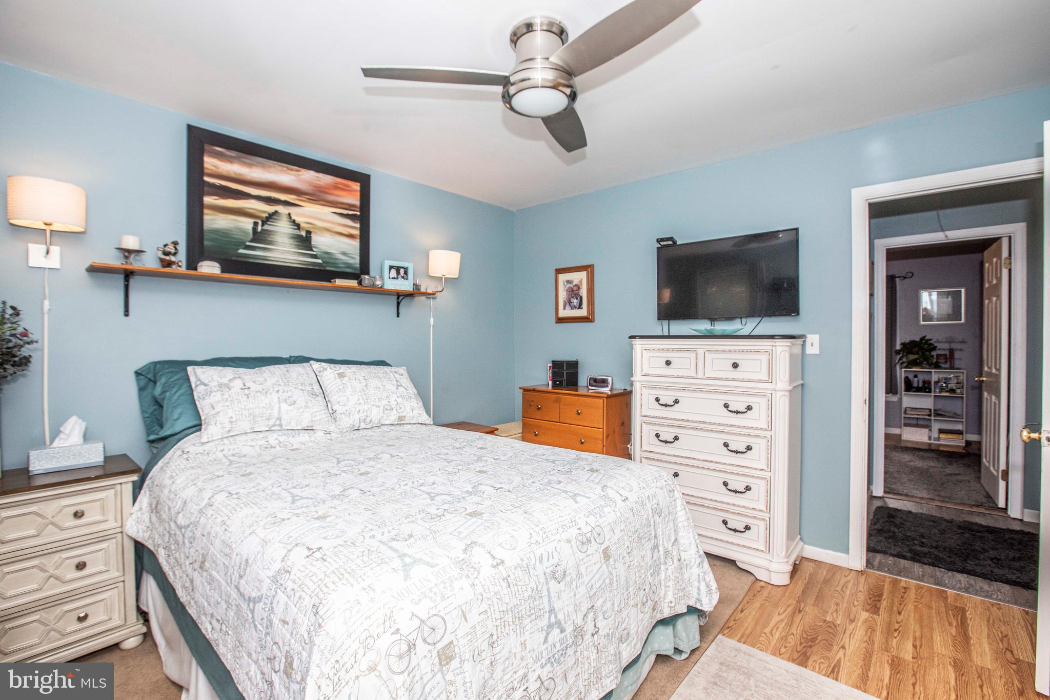 1002 Rill Road Reading, PA 19606 - Photo 13 of 21 Owner's bedroom