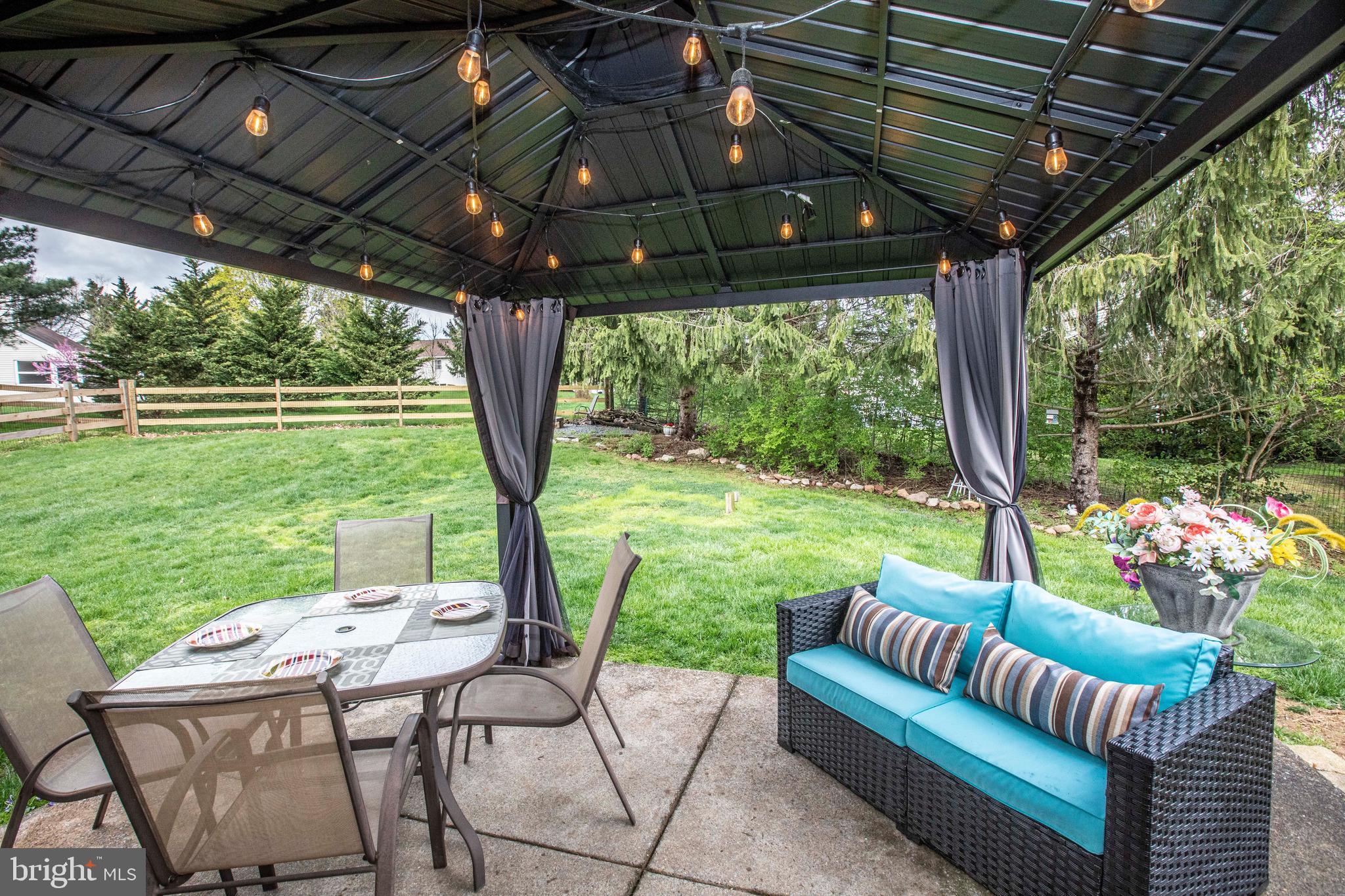 1002 Rill Road Reading, PA 19606 - Photo 16 of 21 Patio