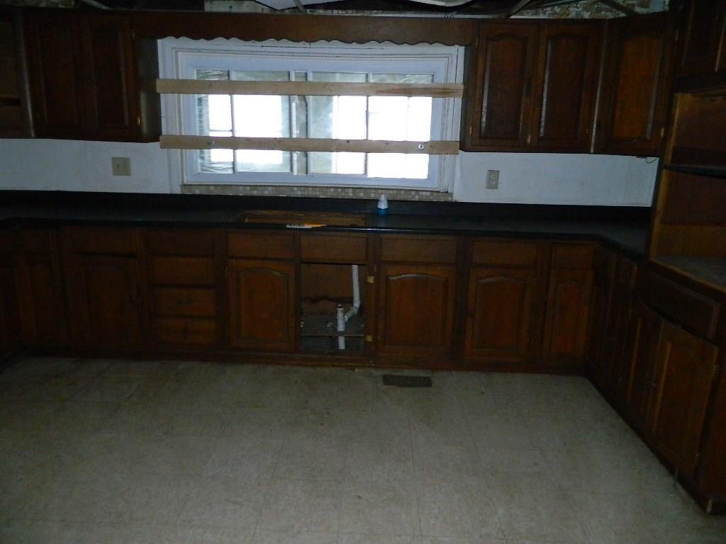 148 South Race Street Springfield, OH 45506 - Photo 8 of 18