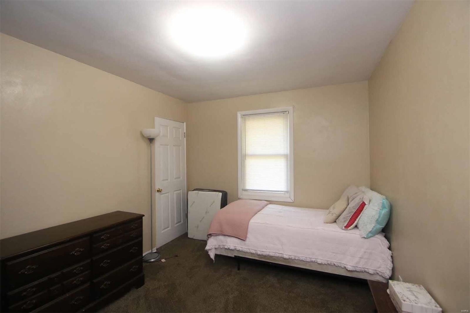 7302 Montclair Avenue Godfrey, IL 62035 - Photo 17 of 19