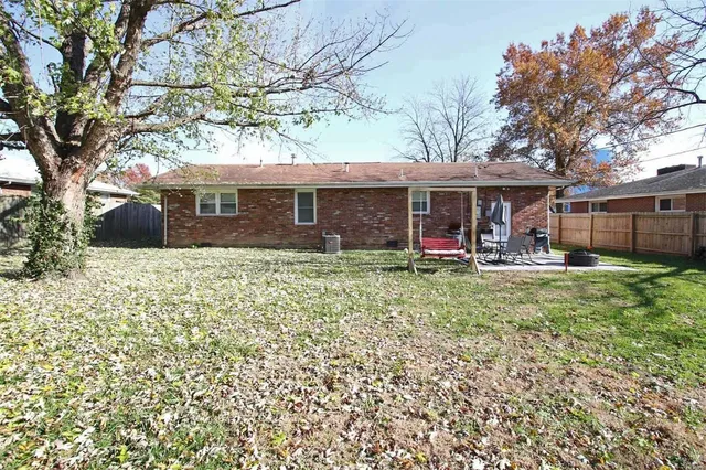 $86,900 | 7302 Montclair Avenue, Godfrey, IL 62035