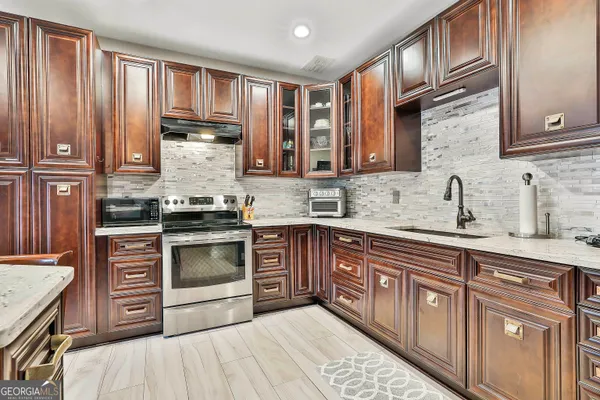 $759,000 | 103 Fox Hall Crossing West, Senoia, GA 30276