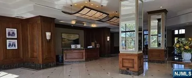 $395,000 | 100 Palisade Avenue, Unit 1514, Cliffside Park, NJ 07010