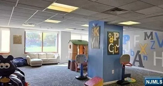 $395,000 | 100 Palisade Avenue, Unit 1514, Cliffside Park, NJ 07010