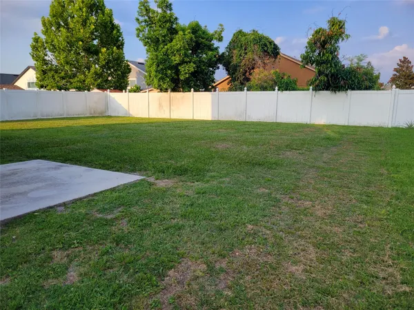 $2,475 | 8448 Adele Road, Lakeland, FL 33810