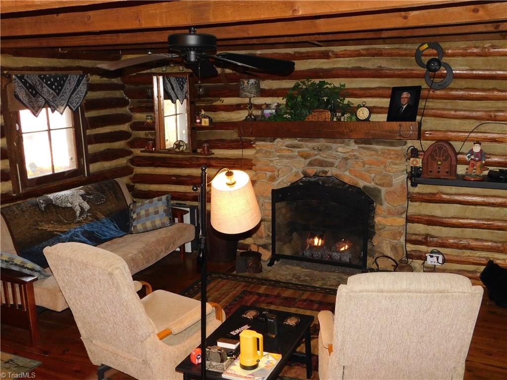 3127 W.O.W. Road Randleman, NC 27317 - Photo 8 of 18 Living Room