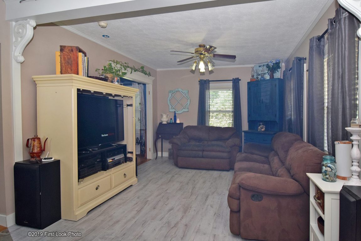 20 Pearl Street Westerly, RI 02891 - Photo 3 of 30 Gallery Image 3
