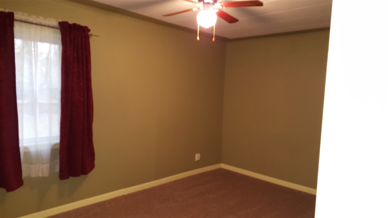 510 Patterson Street Decatur, IN 46733 - Photo 18 of 33