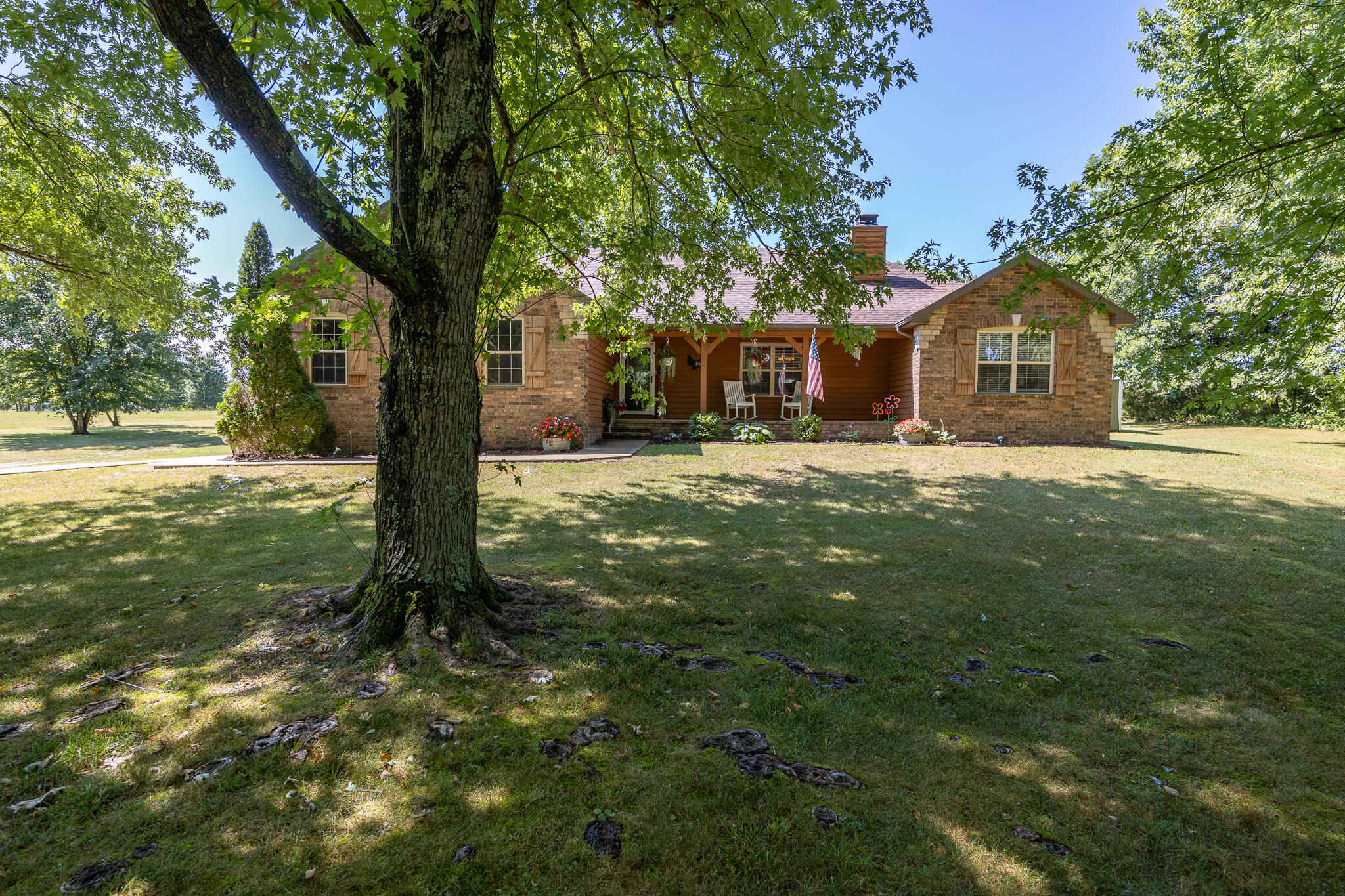 200 Spring Creek Road Seymour, MO 65746 - Photo 1 of 1 Front view