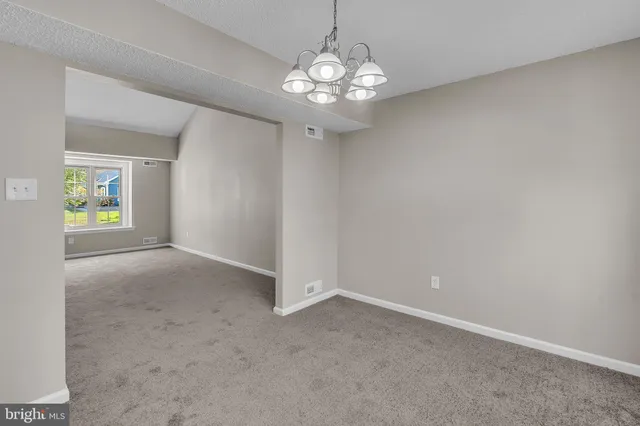 $329,900 | 55 Hamilton Street, Swedesboro, NJ 08085