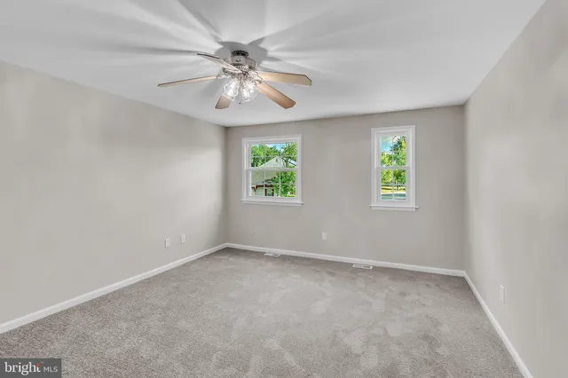 $329,900 | 55 Hamilton Street, Swedesboro, NJ 08085